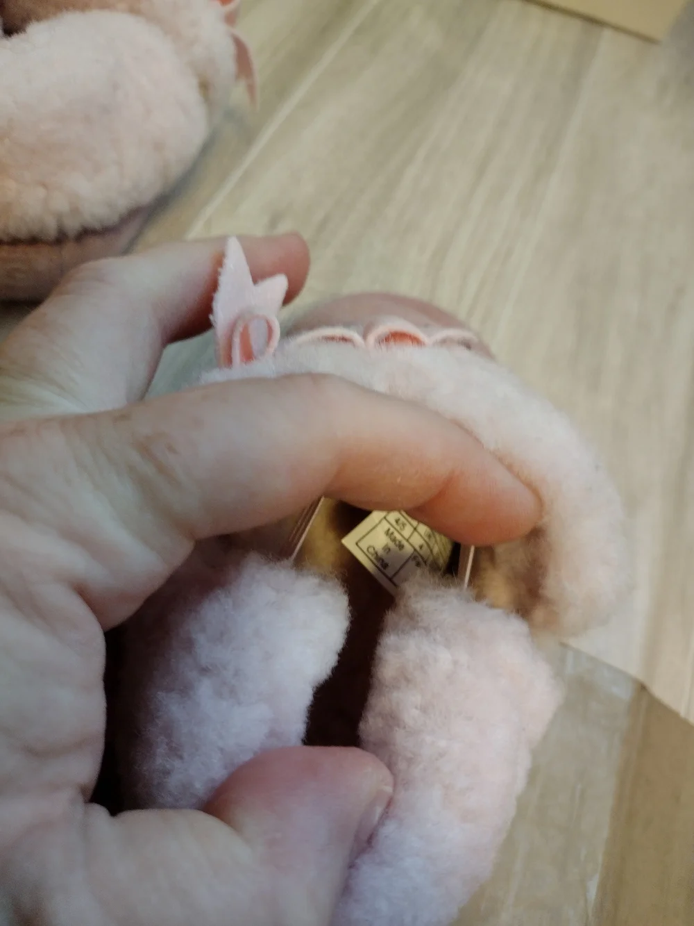 UGG adorable pink
